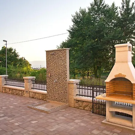 Maslina Iii Aparthotel