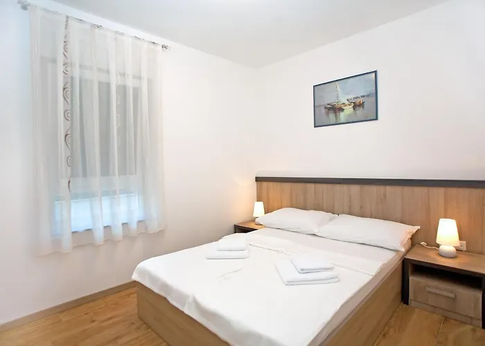 Lejlighedshotel Maslina Iii Njivice