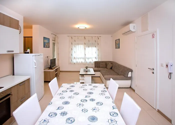 Lejlighedshotel Maslina Iii