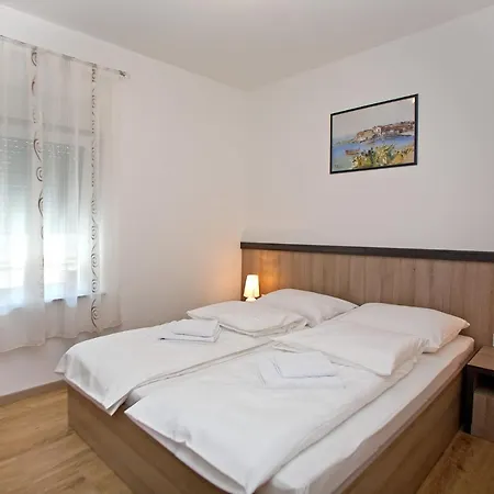 Maslina Iii Apart Otel 4*